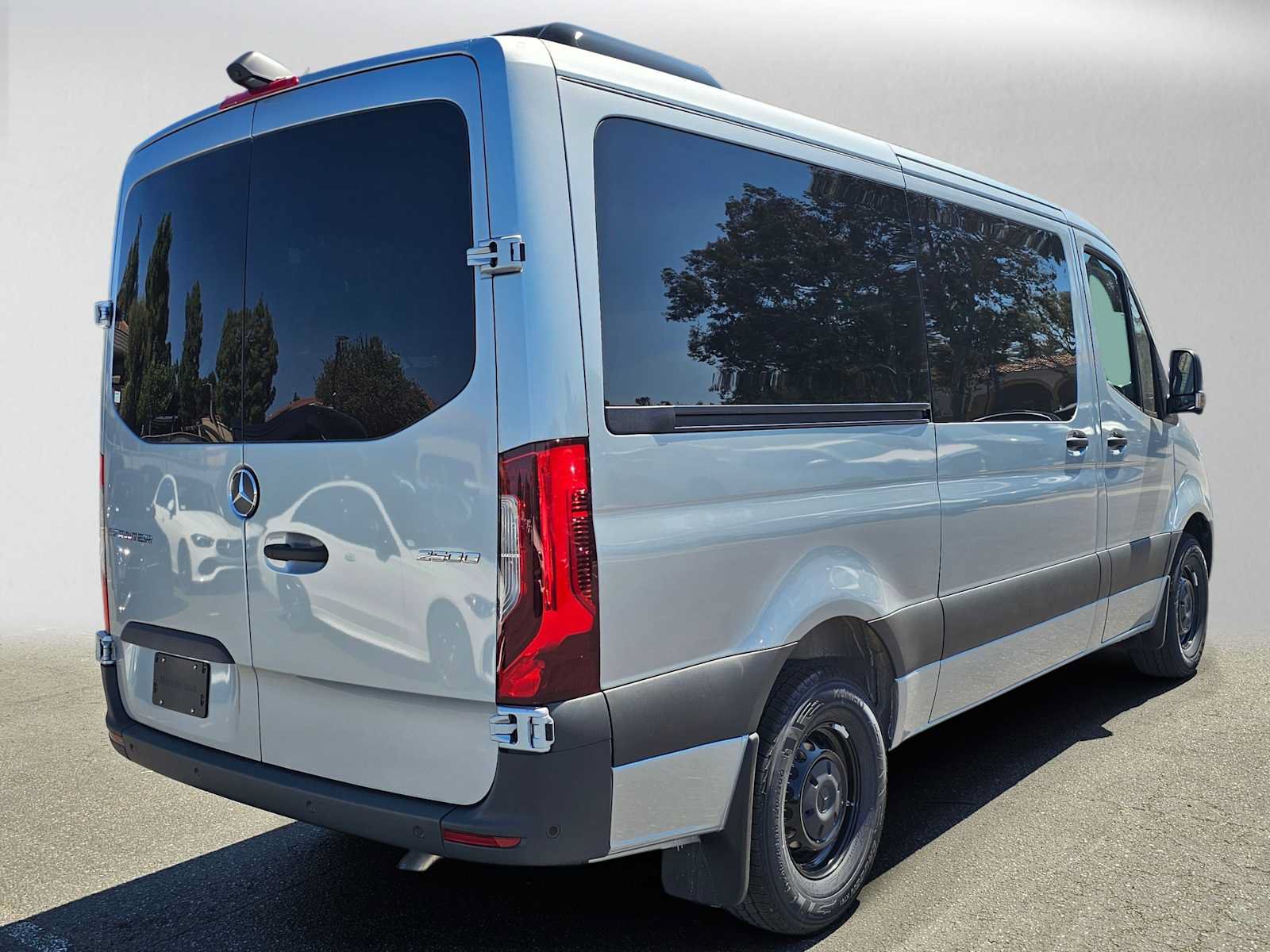 New 2026 Mercedes-Benz Sprinter 2500 image 3