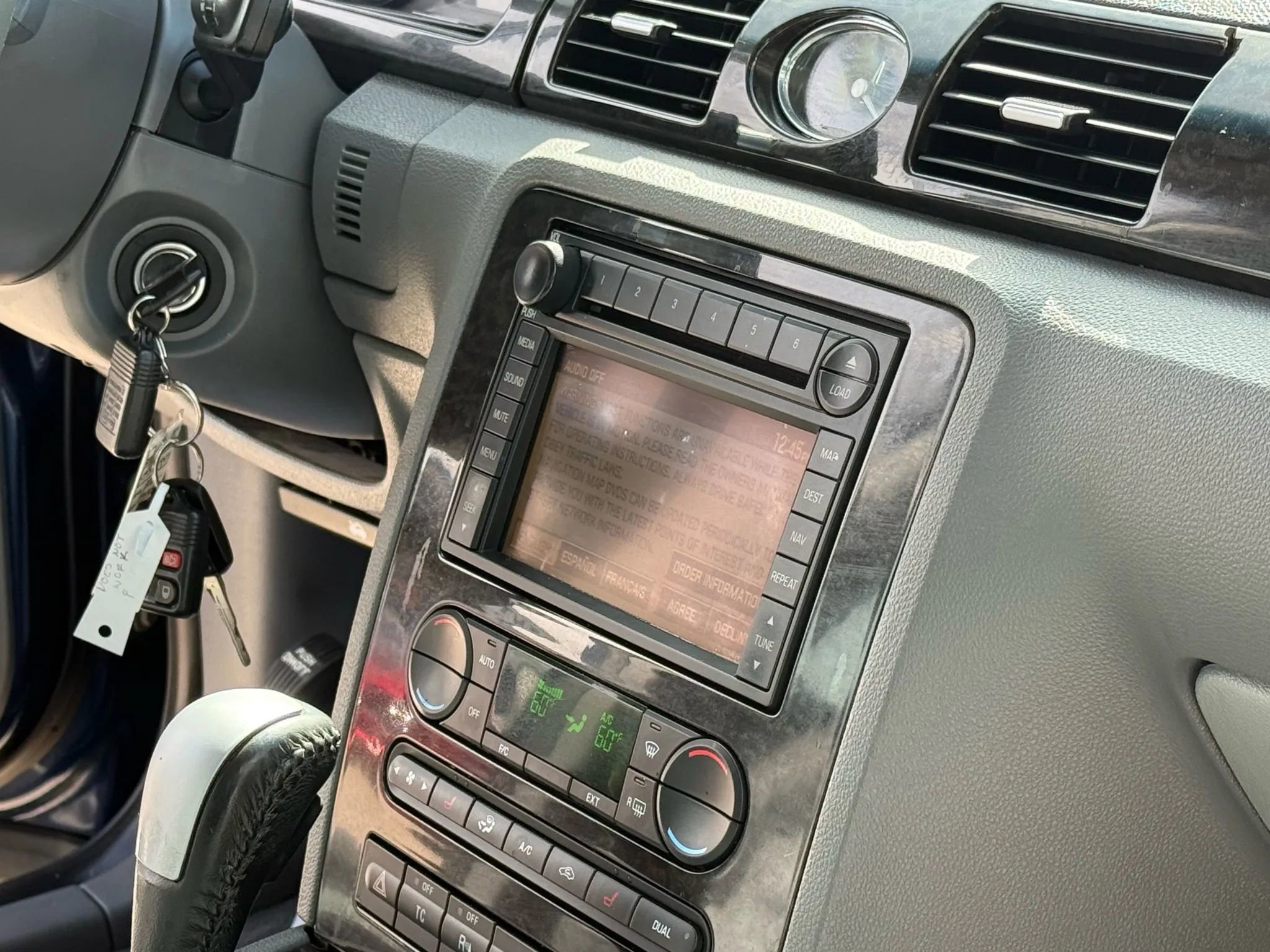 Used 2006 Mercury Montego Premier image 25