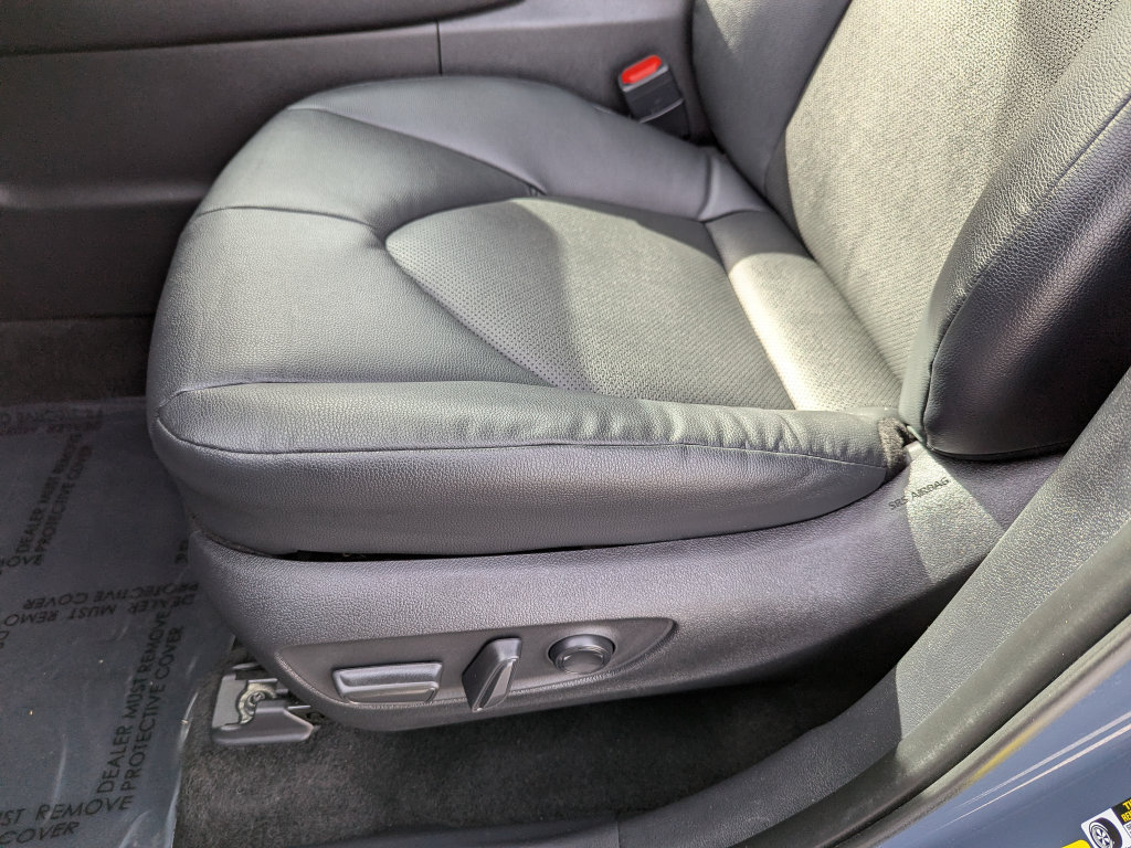 Used 2025 Toyota Grand Highlander AWD image 20
