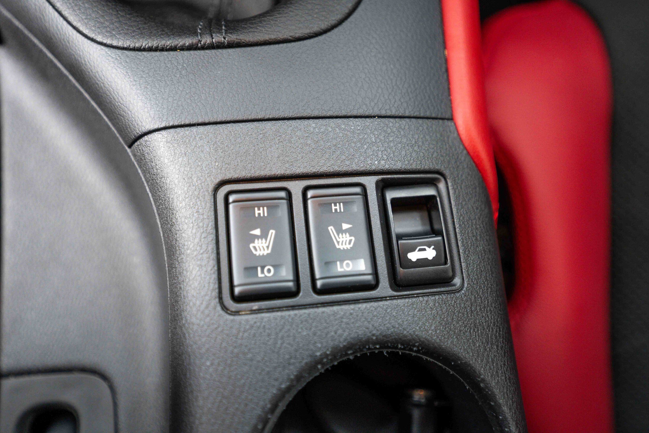 Used 2024 Nissan Z Performance w/ Floor Mat Package RWD image 15