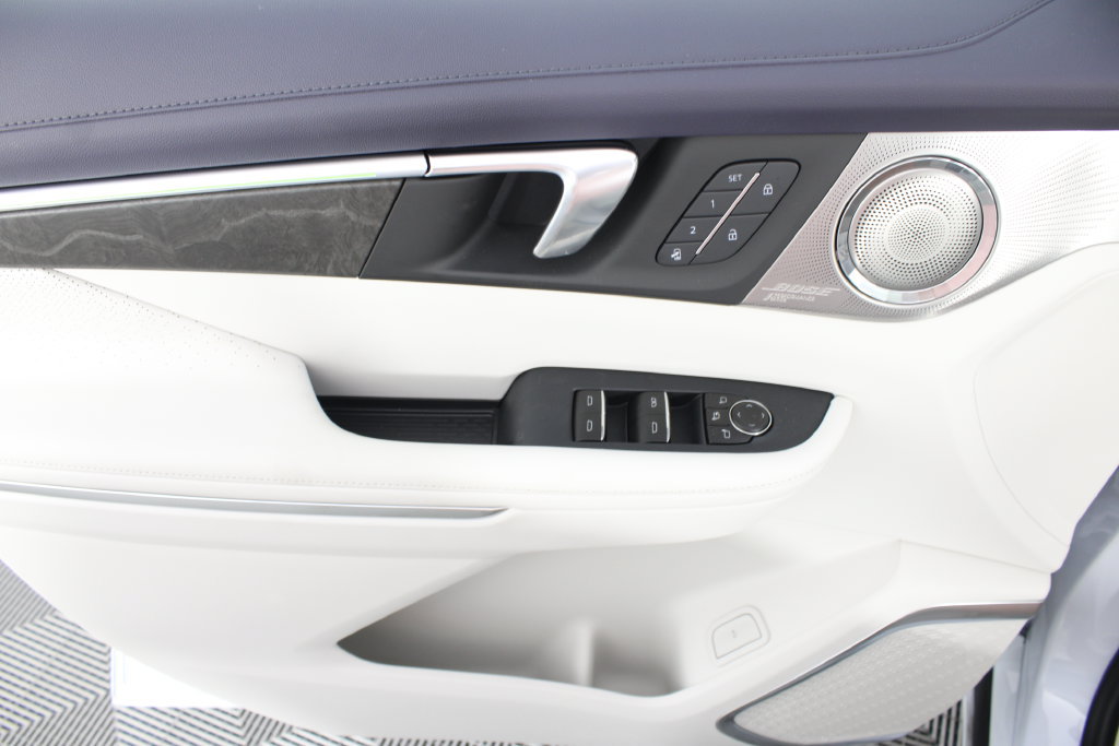 New 2027 Buick Enclave Avenir AWD/4WD image 16