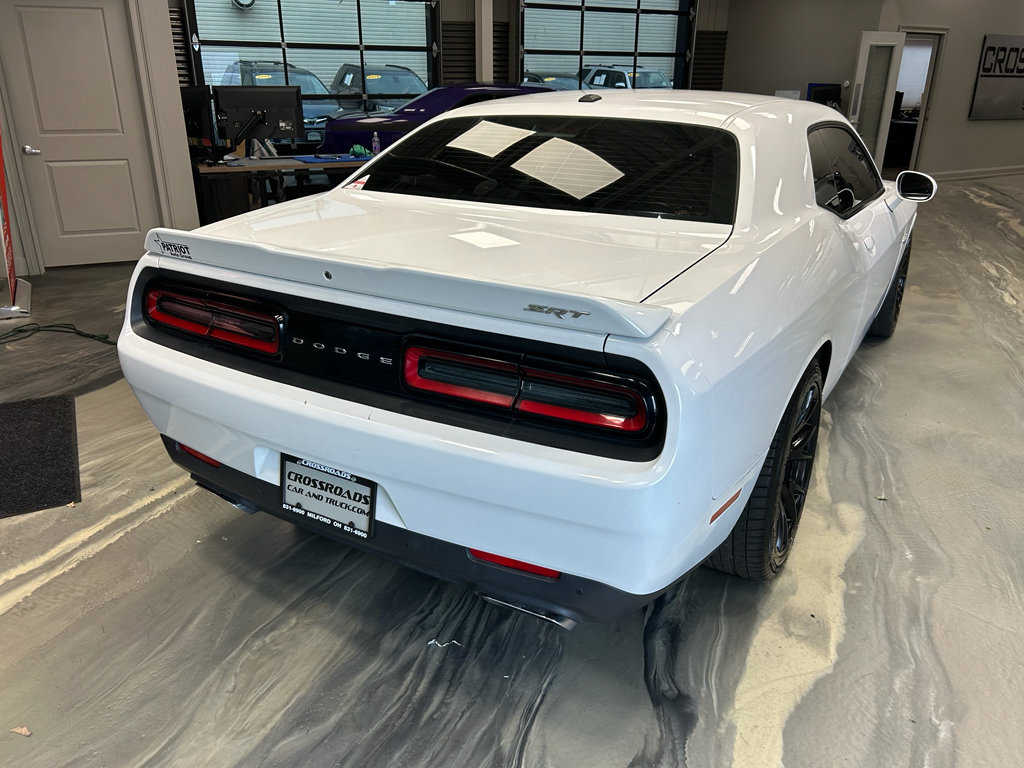 Used 2016 Dodge Challenger SRT w/ Technology Group RWD image 32