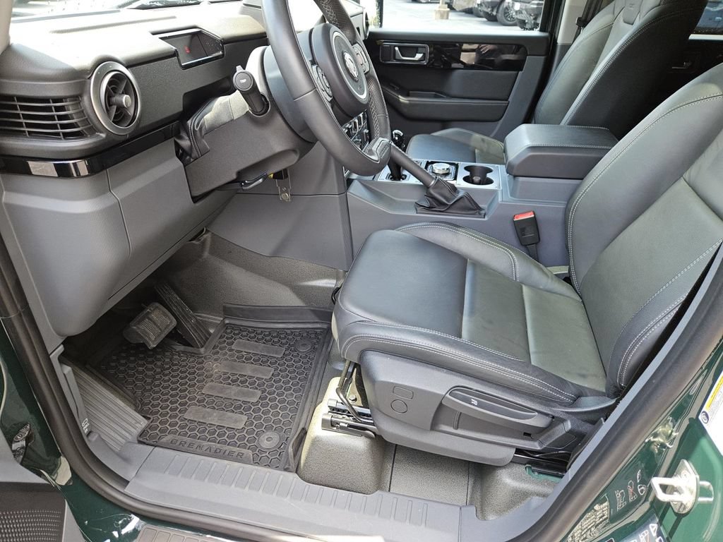 Used 2025 INEOS Grenadier Station Wagon AWD/4WD image 13
