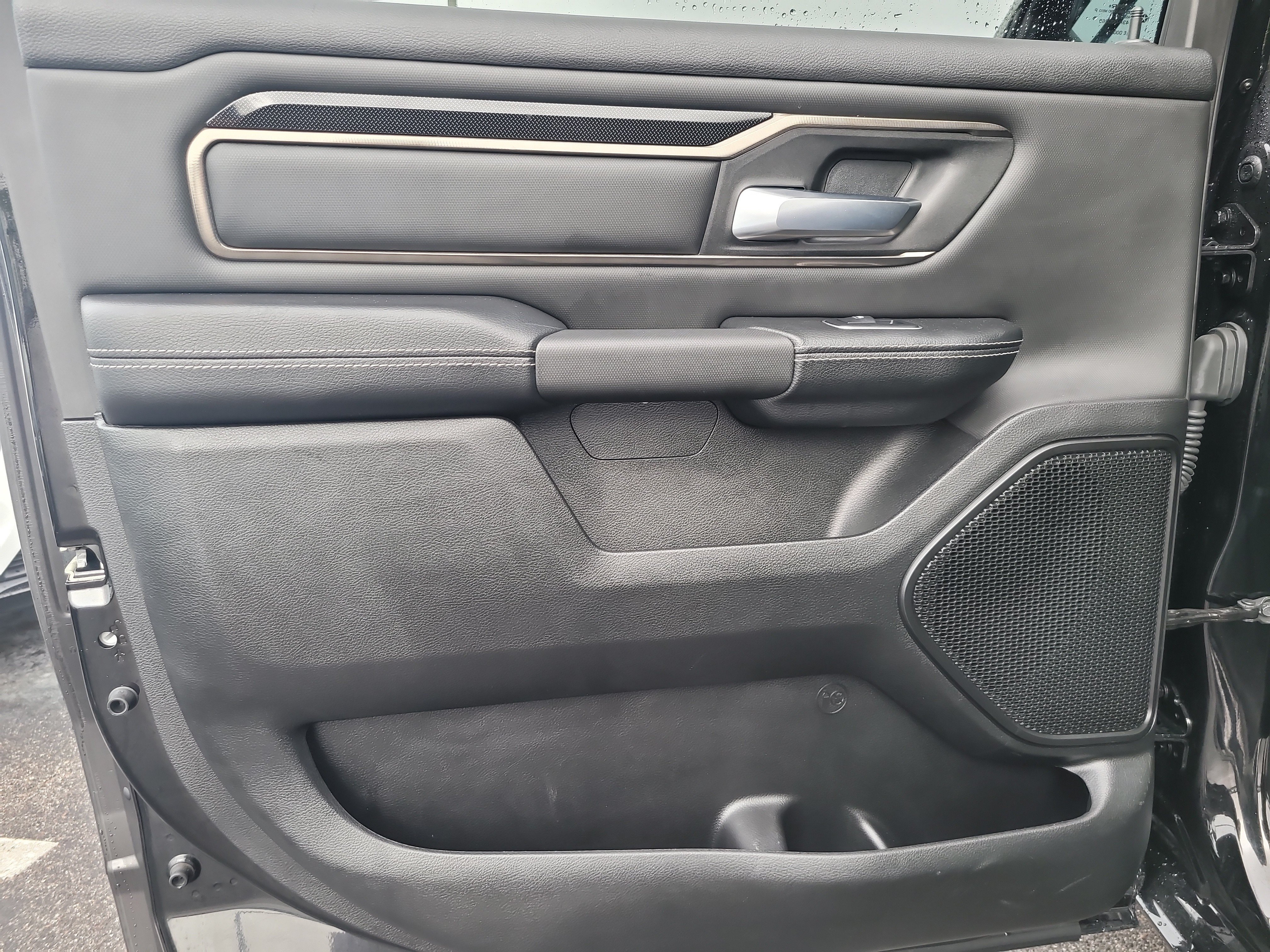 Used 2022 RAM 1500 Rebel w/ Rebel Level 2 Equipment Group AWD/4WD image 11