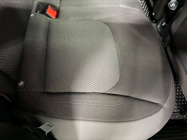 Used 2019 Jeep Renegade Altitude w/ Quick Order Package 2XM image 23