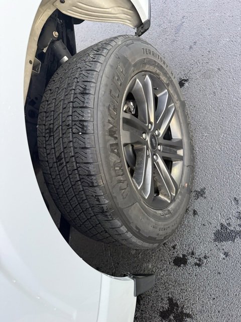 Used 2020 Ford Explorer XLT w/ Class III Trailer Tow Package image 11