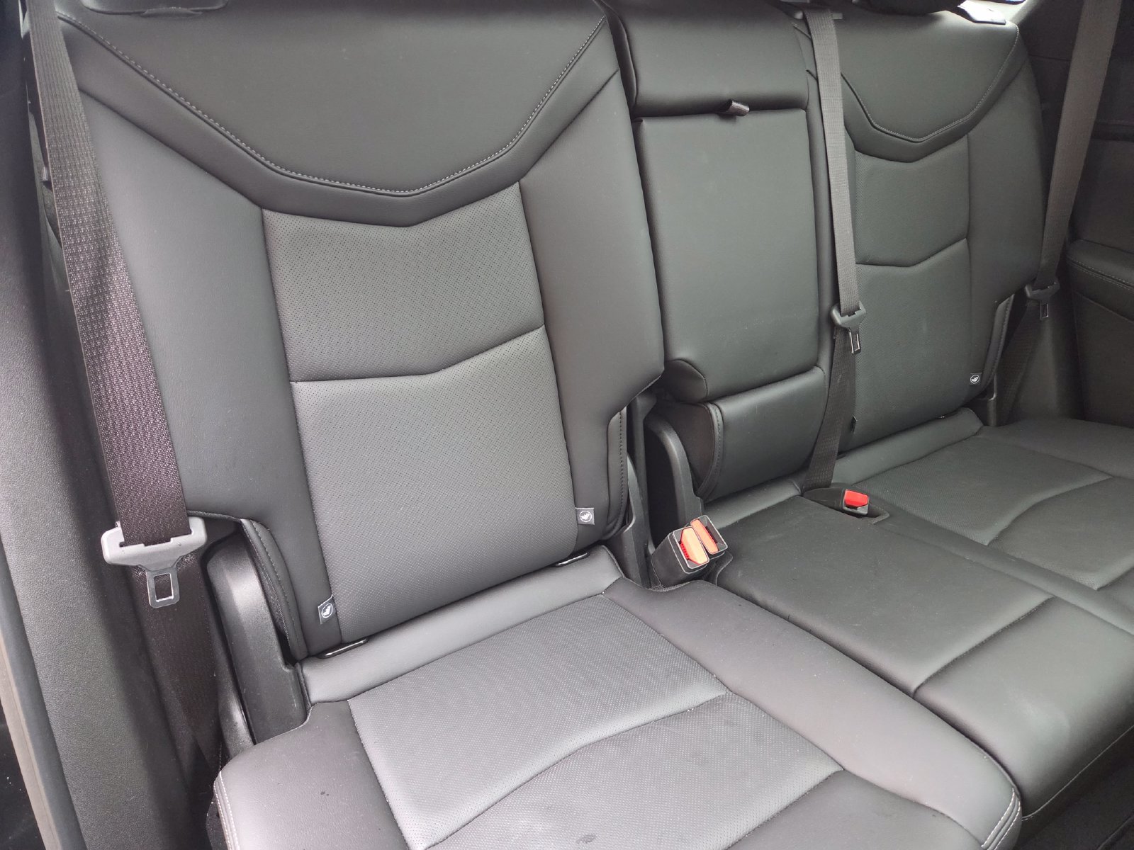Used 2024 Cadillac XT5 Premium Luxury w/ LPO, Floor Liner Package AWD/4WD image 22