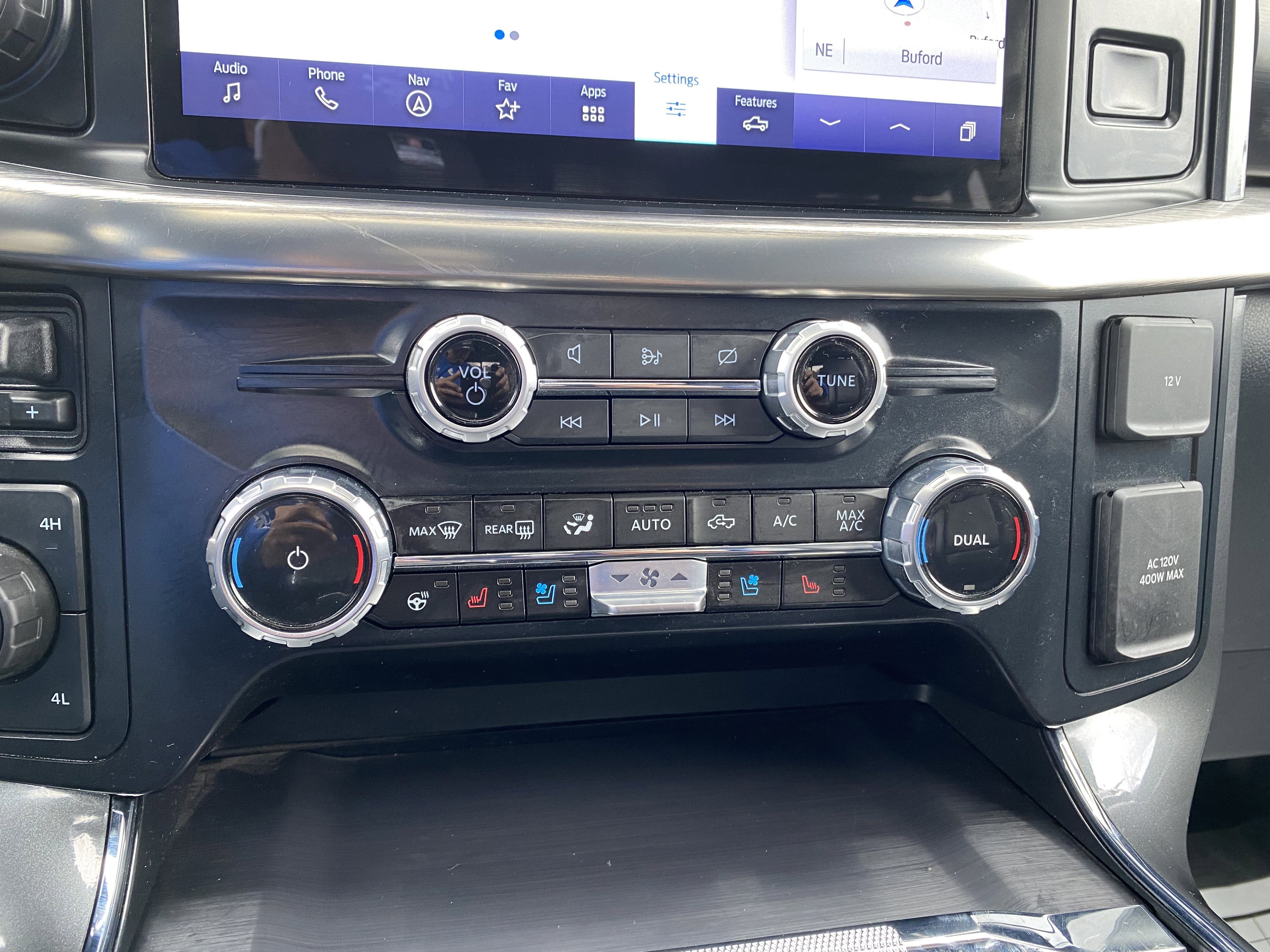 Used 2023 Ford F150 Lariat w/ Equipment Group 502A High image 27