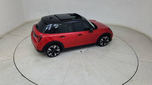 Used 2025 MINI Cooper 4-Door Hardtop image 80