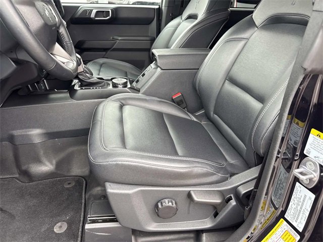 New 2025 Ford Bronco Badlands w/ Sasquatch Package image 17