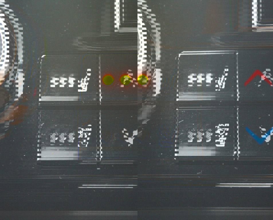 Used 2022 Toyota Highlander Platinum image 9