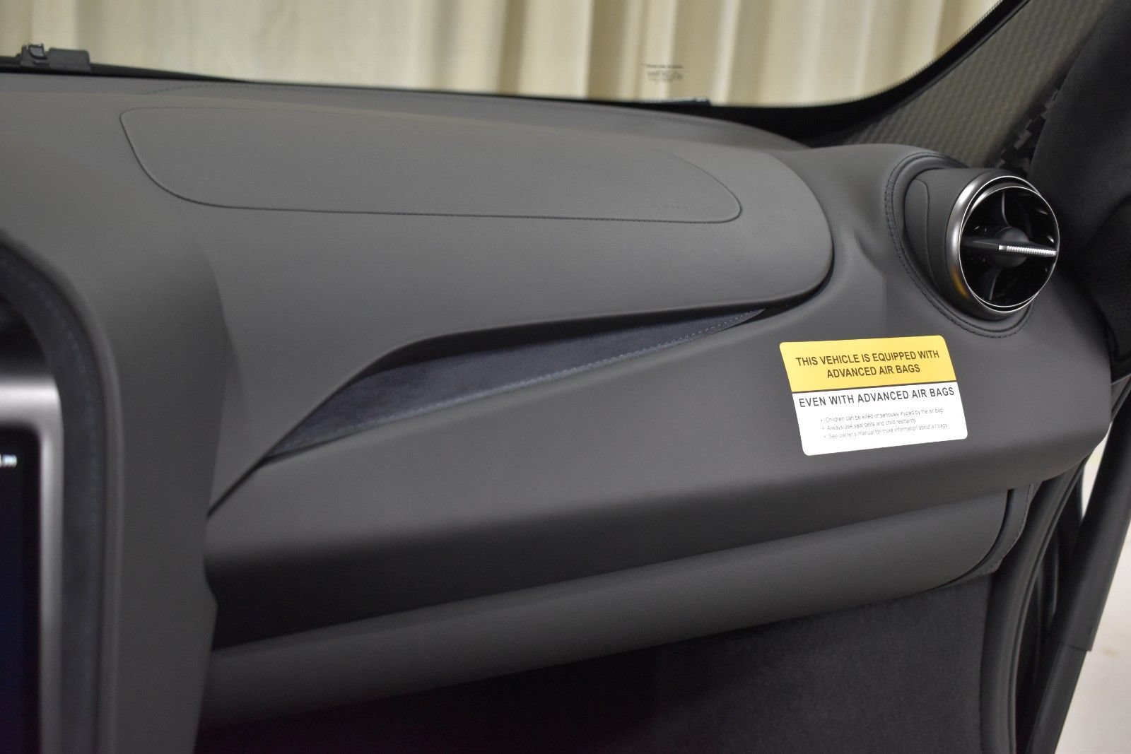 New 2027 McLaren 750S Spider RWD image 27