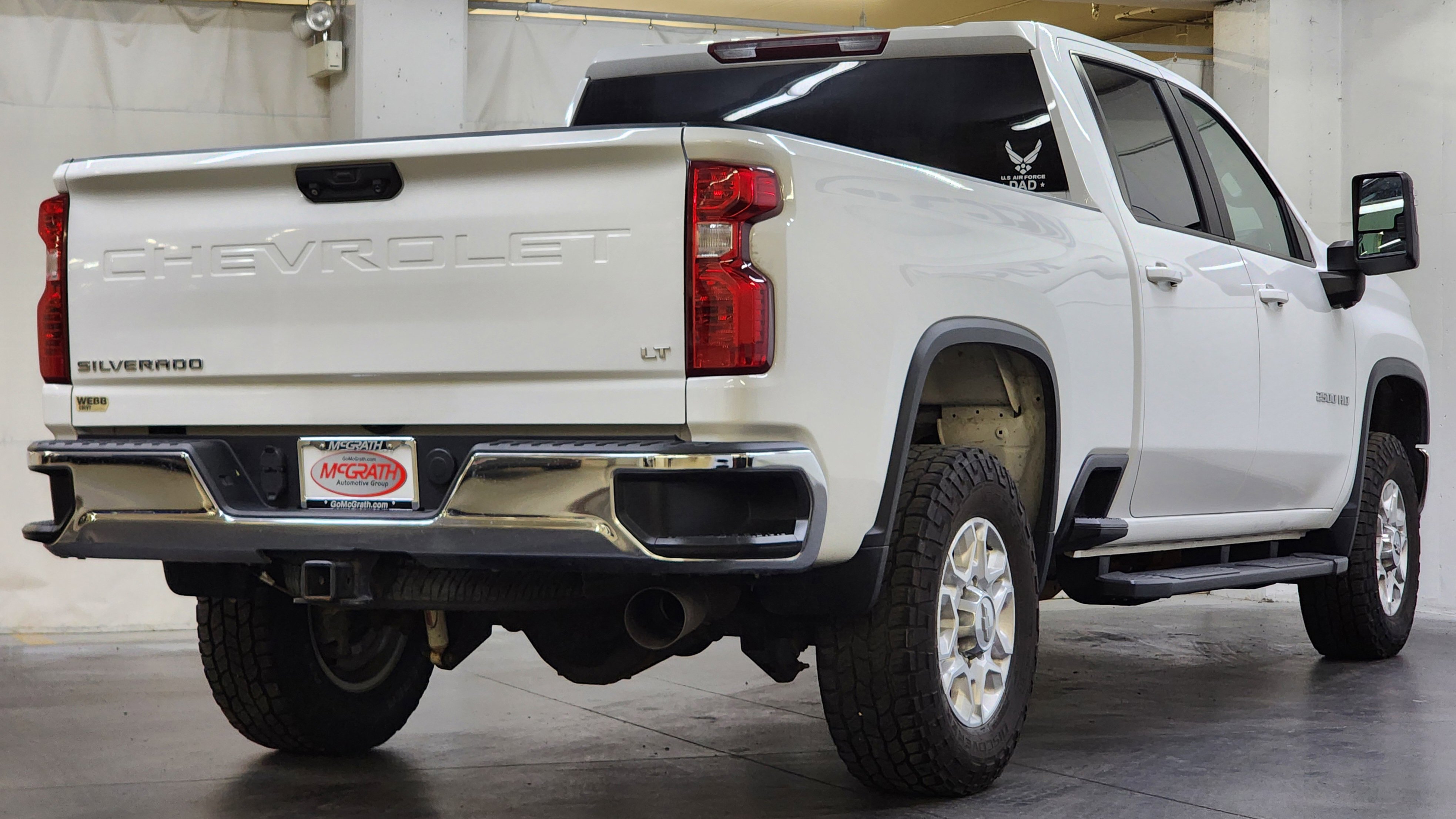 Used 2021 Chevrolet Silverado 2500 LT w/ Z71 Off-Road Package AWD/4WD image 5