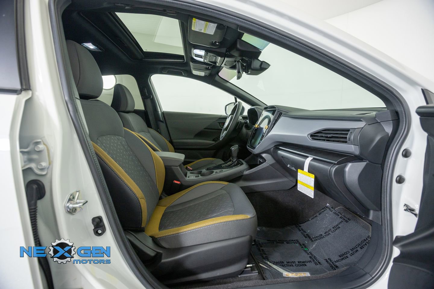 Used 2025 Subaru Crosstrek 2.5i Sport AWD/4WD image 40