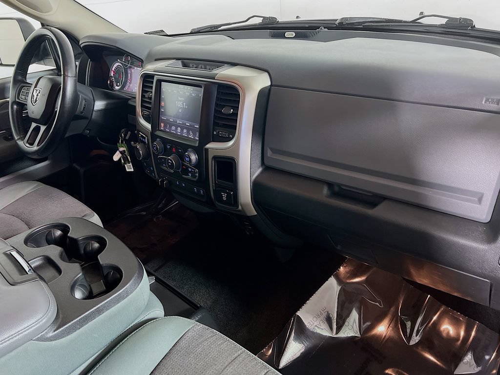 Used 2015 RAM 1500 Big Horn AWD/4WD image 25