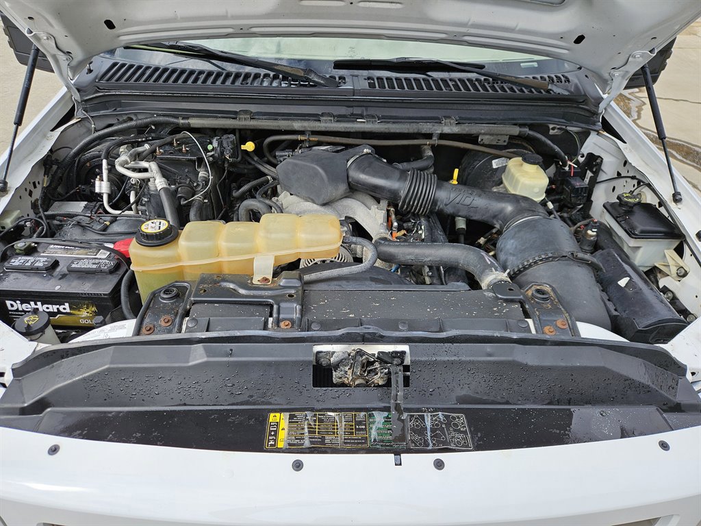 Used 2005 Ford Excursion Eddie Bauer image 16