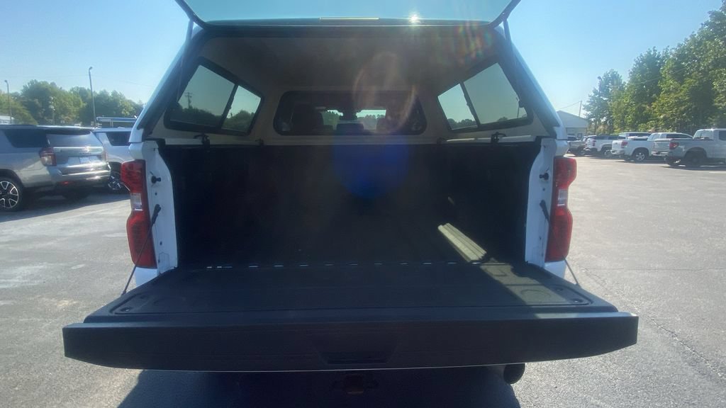 Used 2024 Chevrolet Silverado 2500 Custom w/ Custom Value Package AWD/4WD image 17