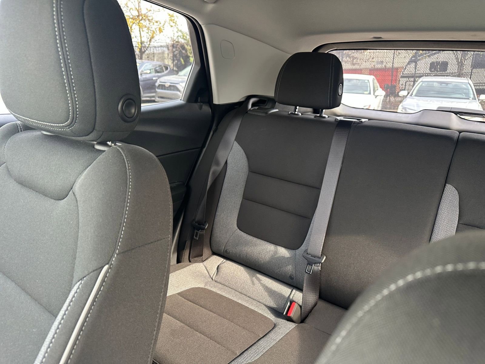 Used 2025 Chevrolet TrailBlazer LT image 37