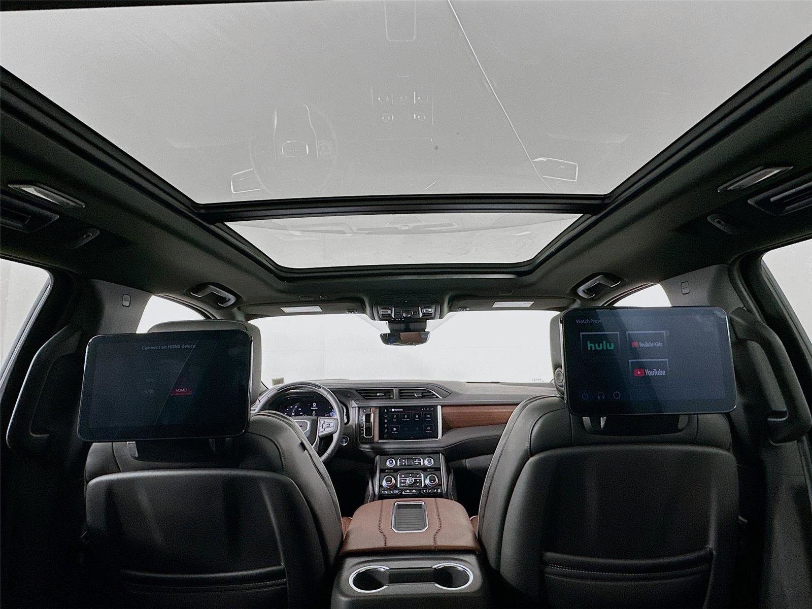 Used 2023 GMC Yukon XL Denali Ultimate image 23