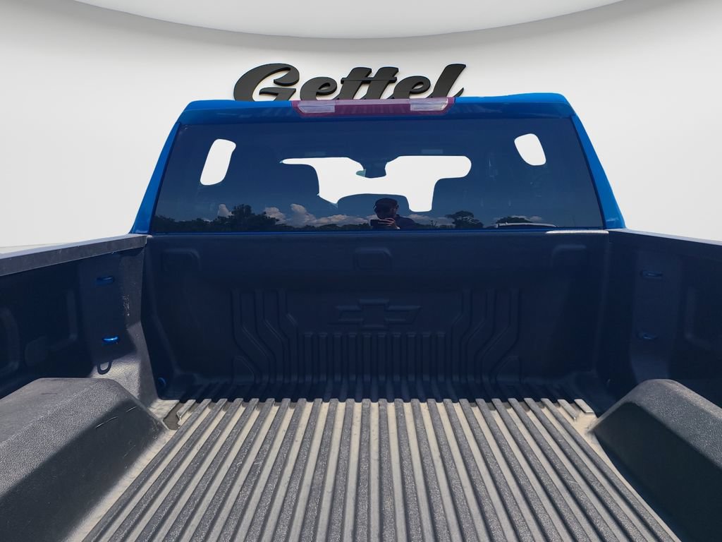 Used 2023 Chevrolet Silverado 1500 RST RWD image 9