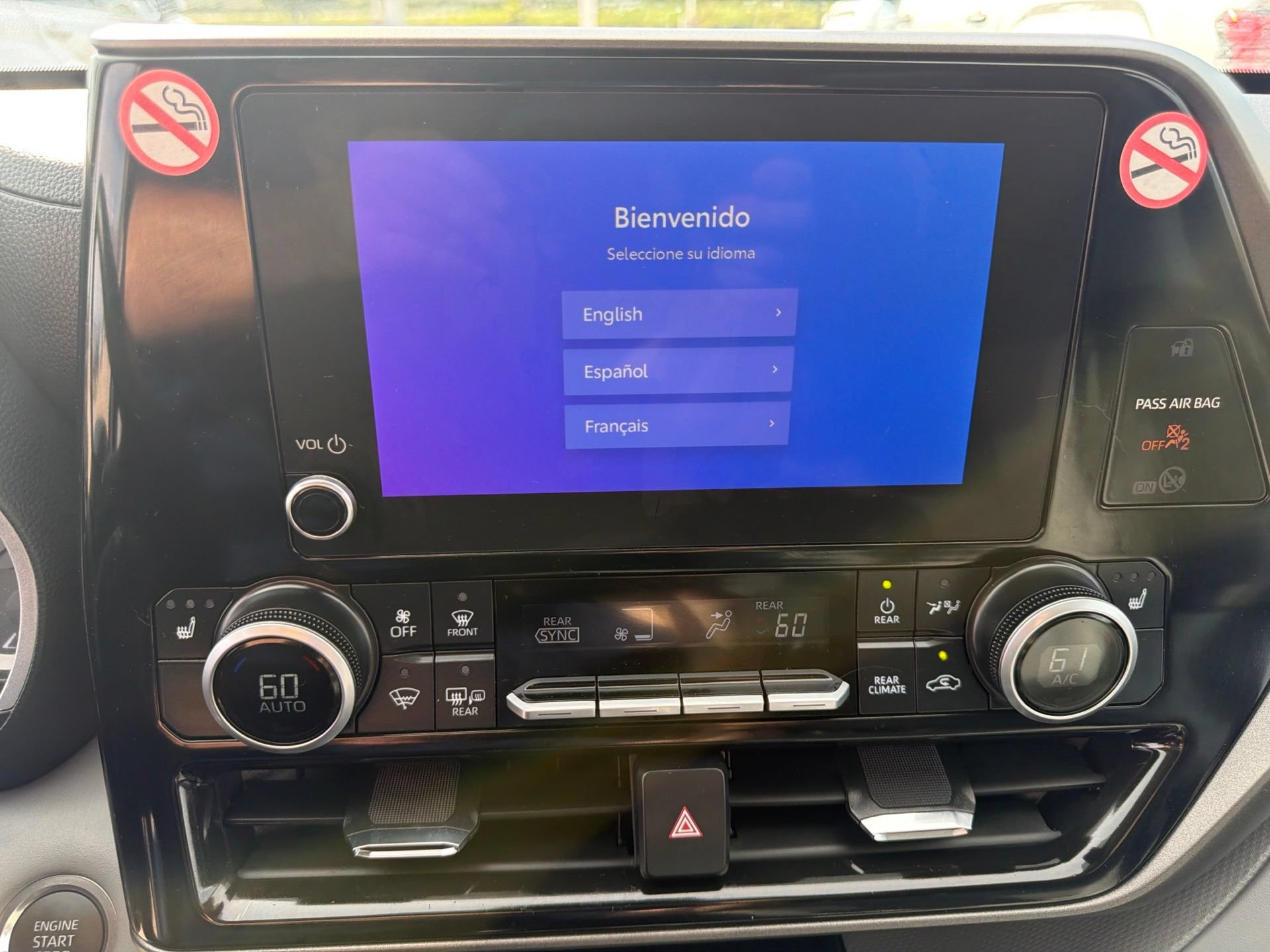 Used 2026 Toyota Highlander XLE AWD/4WD image 18