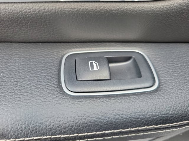 Used 2022 RAM 1500 Laramie image 18