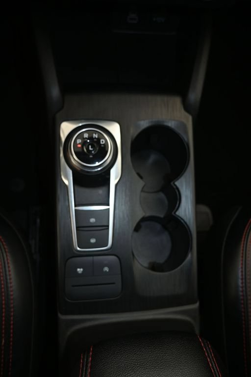Used 2025 Ford Escape ST-Line Select AWD/4WD image 18