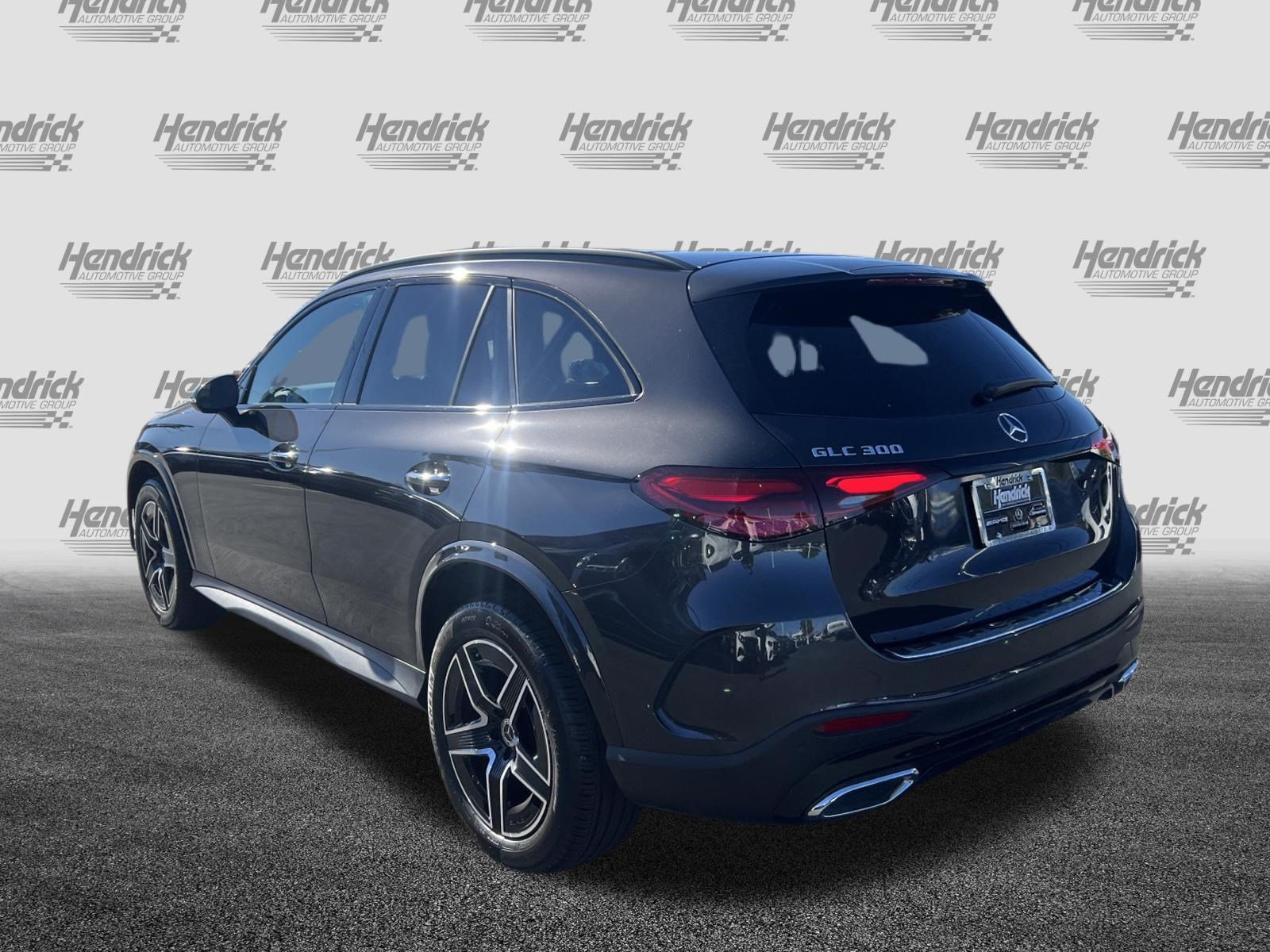Certified 2024 Mercedes-Benz GLC 300 image 8