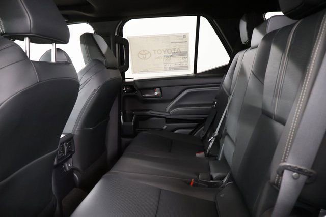 New 2026 Toyota 4Runner Limited AWD/4WD image 28