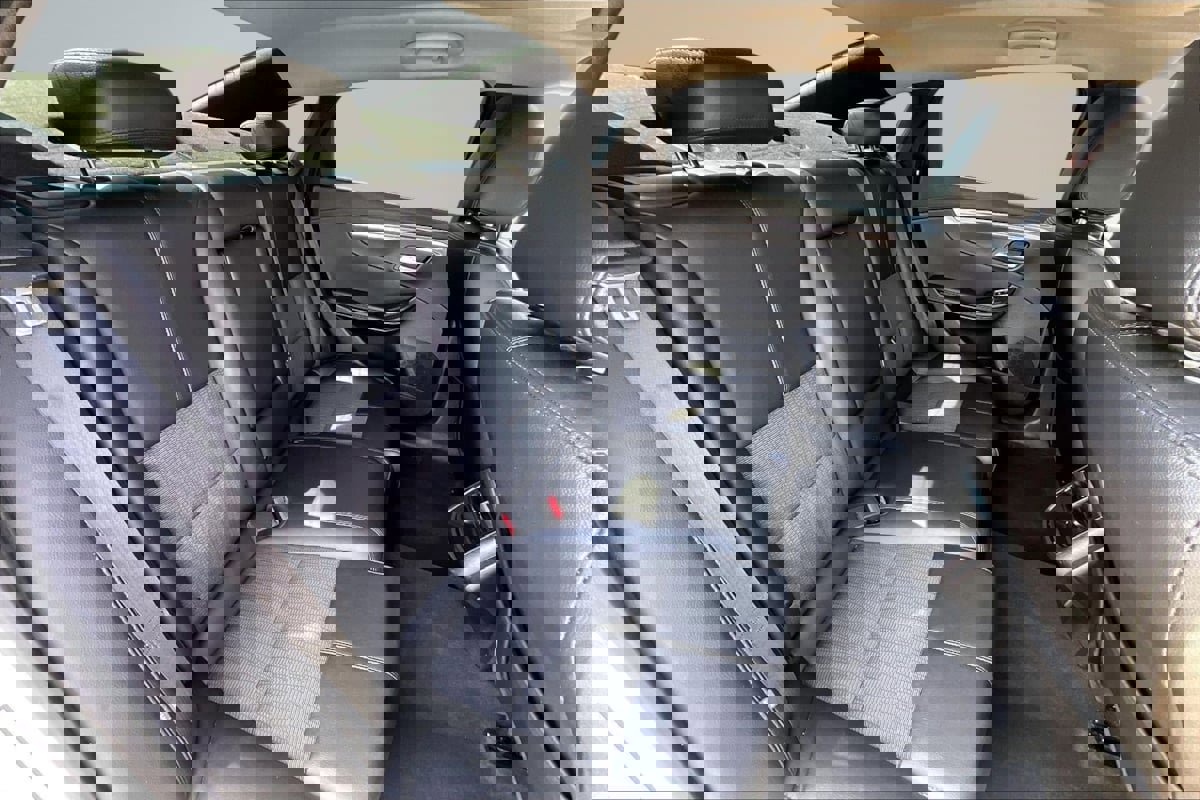 Used 2019 Chevrolet Impala LT image 27