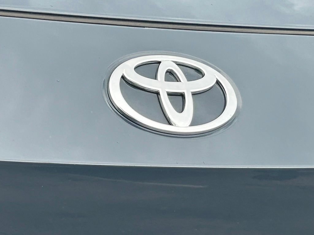 Used 2026 Toyota RAV4 LE FWD image 18