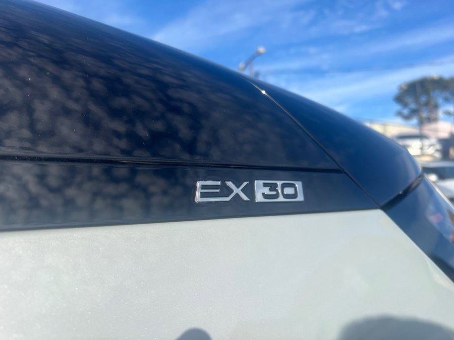 Used 2025 Volvo EX30 Ultra image 52