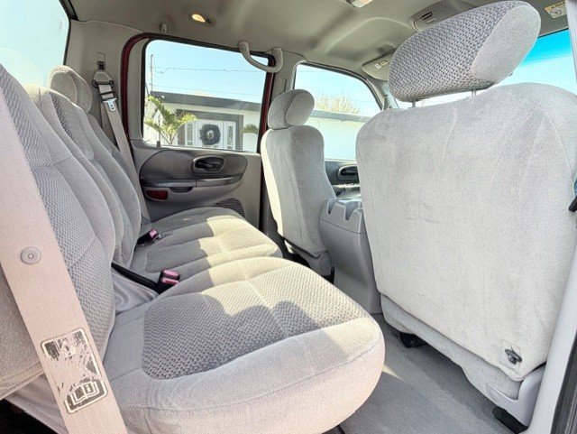 Used 2001 Ford F150 XLT image 14