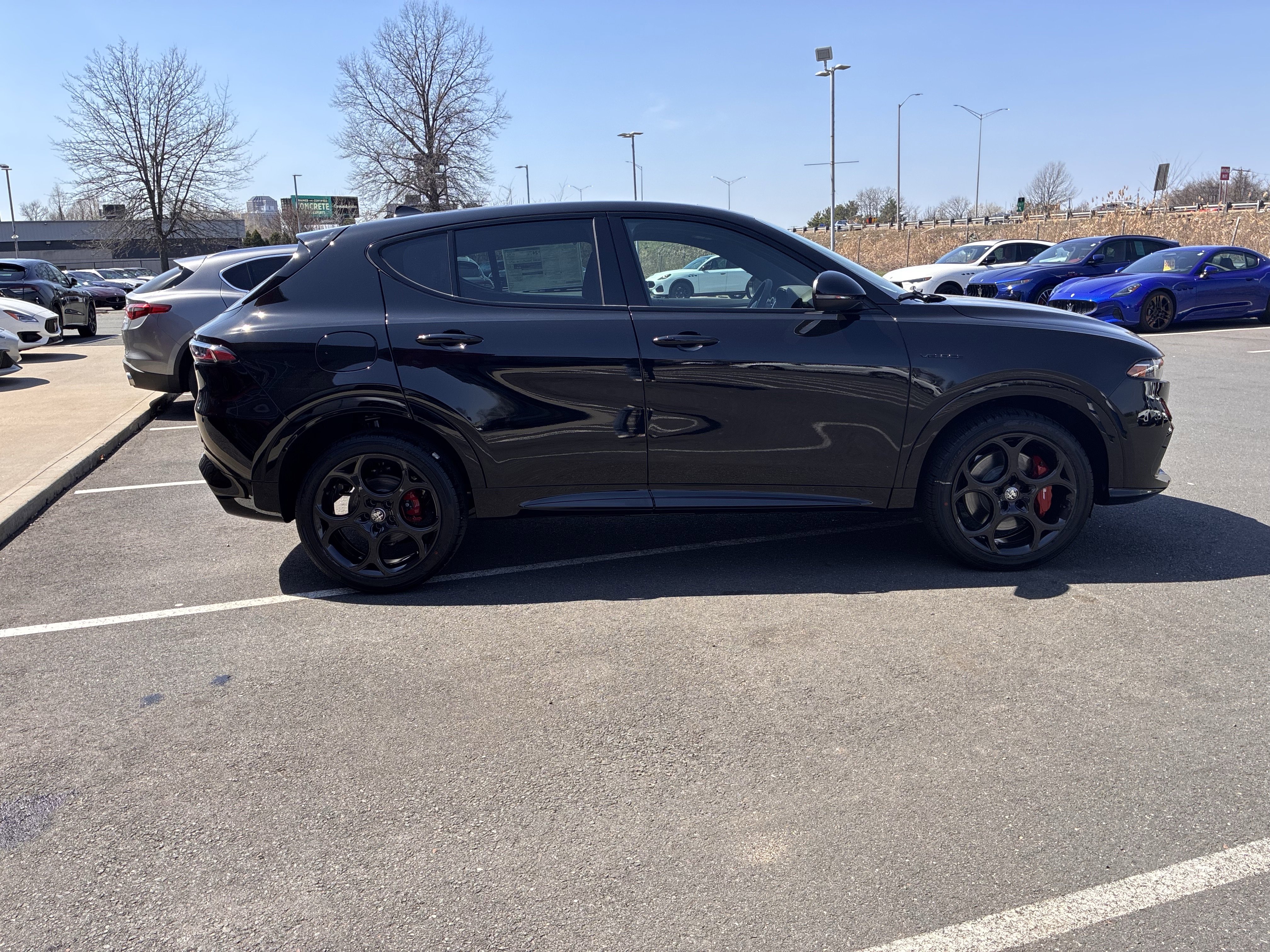 New 2026 Alfa Romeo Tonale Veloce w/ Quick Order Package 23H Volce image 5