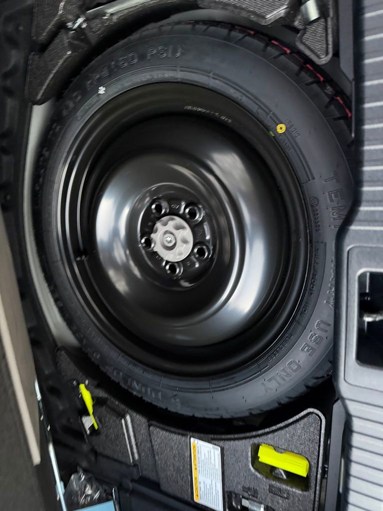 Used 2025 Lexus IS 300 IS 300 w/ Premium Package image 37