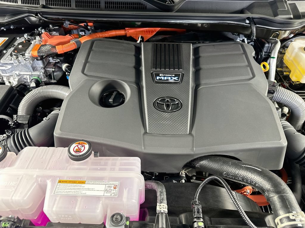 New 2026 Toyota Tundra Platinum AWD/4WD image 32