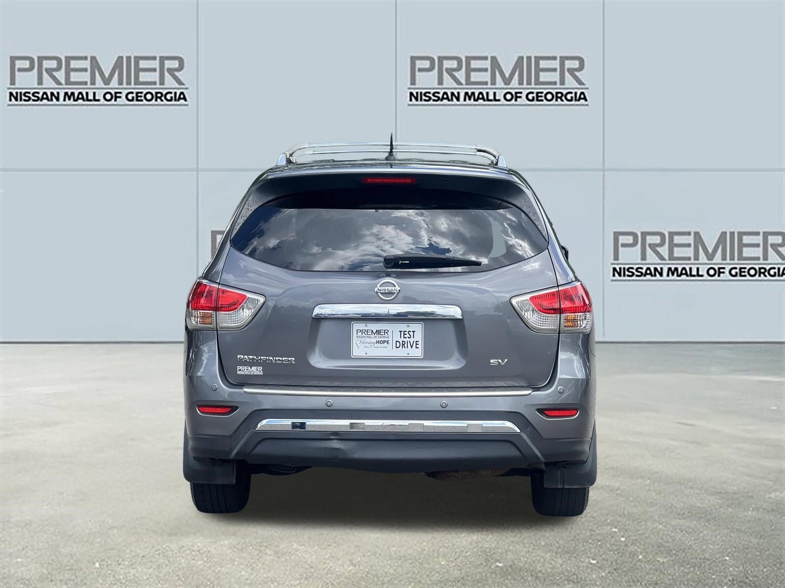 Used 2016 Nissan Pathfinder SV FWD image 23