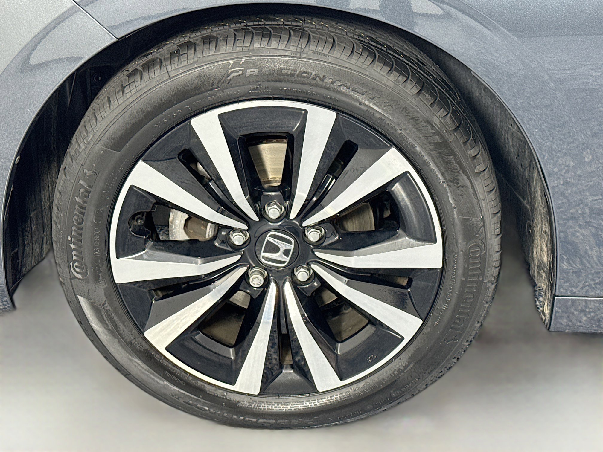 Certified 2023 Honda Civic EX-L image 30