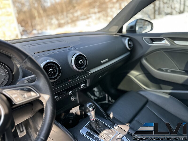 Used 2019 Audi S3 Premium Plus image 17