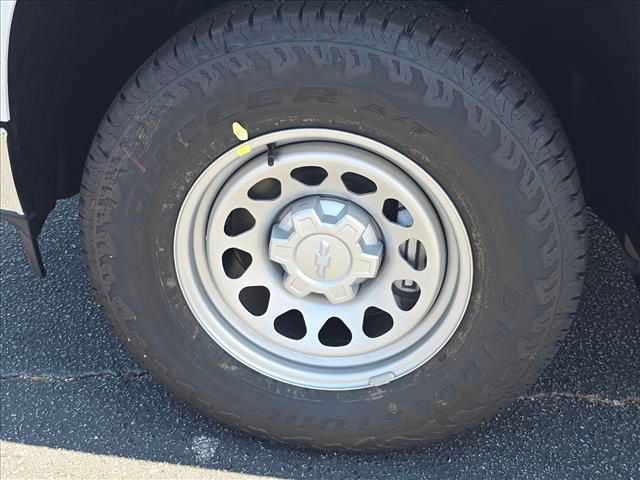 New 2026 Chevrolet Silverado 1500 W/T w/ WT Value Package AWD/4WD image 29