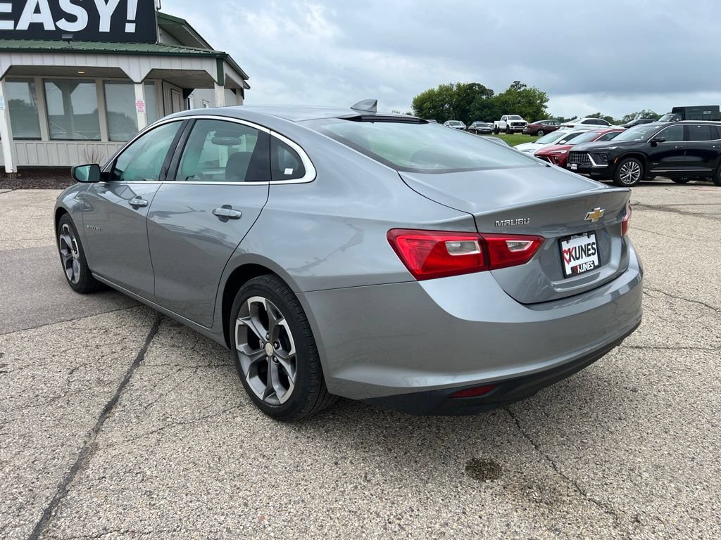 Used 2023 Chevrolet Malibu LT FWD image 7