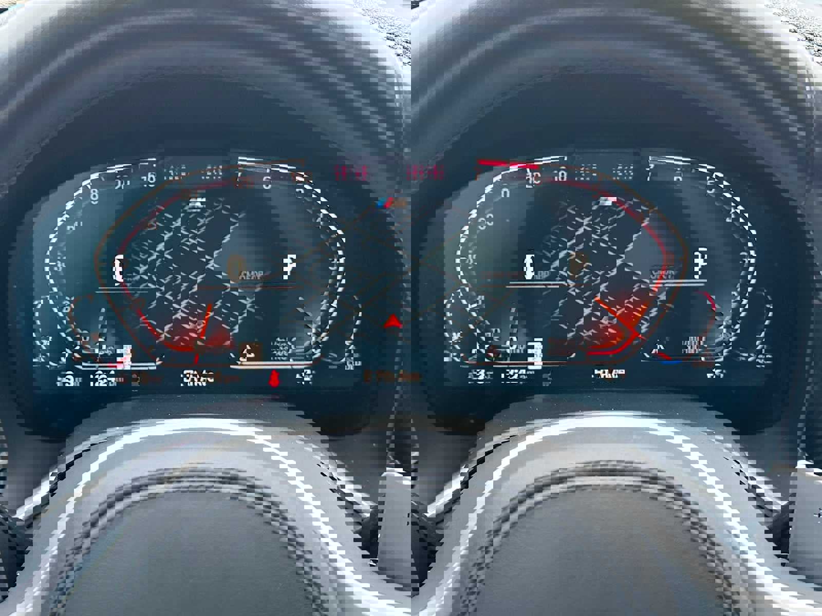 Used 2020 BMW 750i xDrive w/ M Sport Package image 24