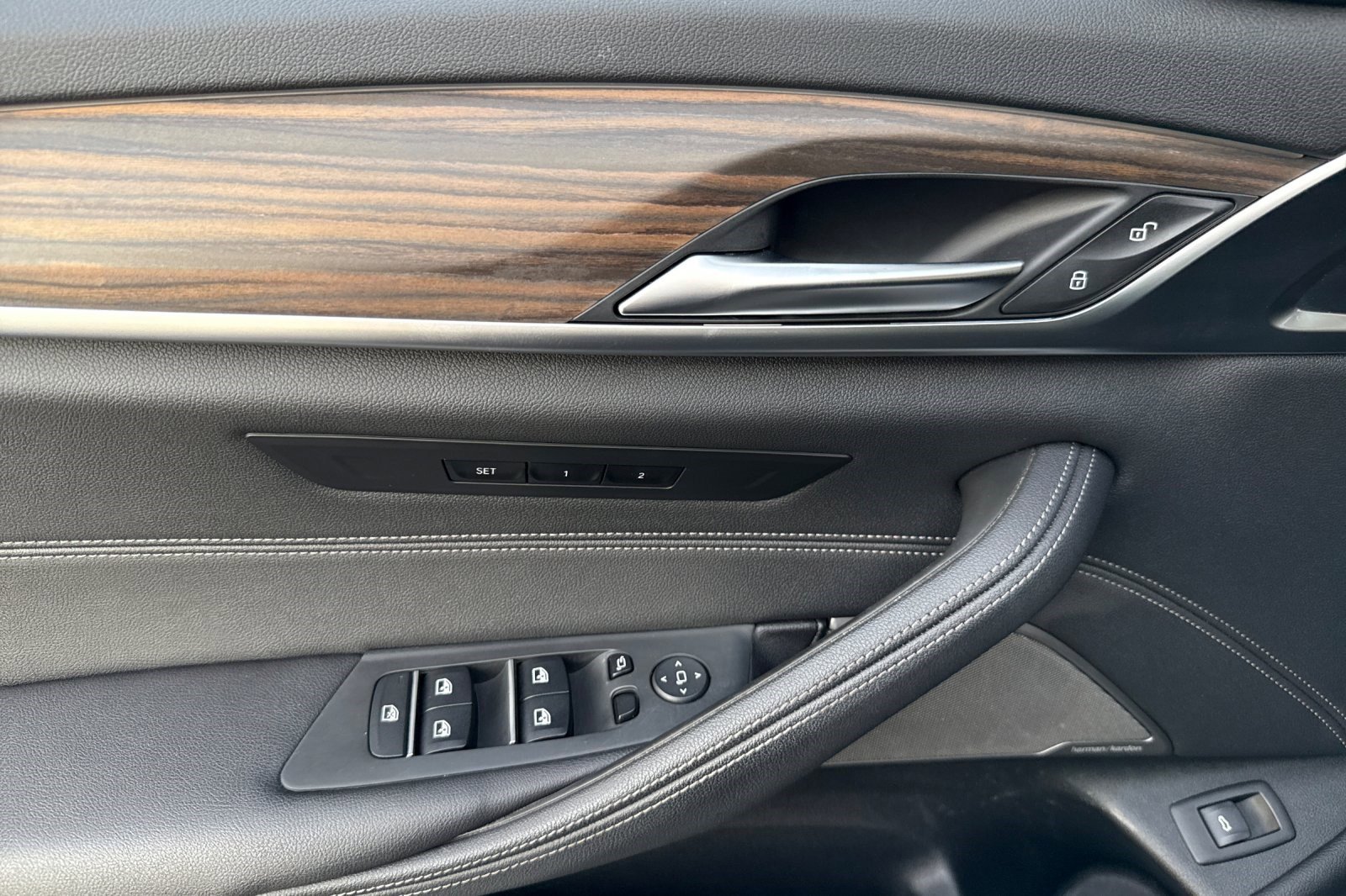 Certified 2023 BMW 530i w/ Premium Package image 12