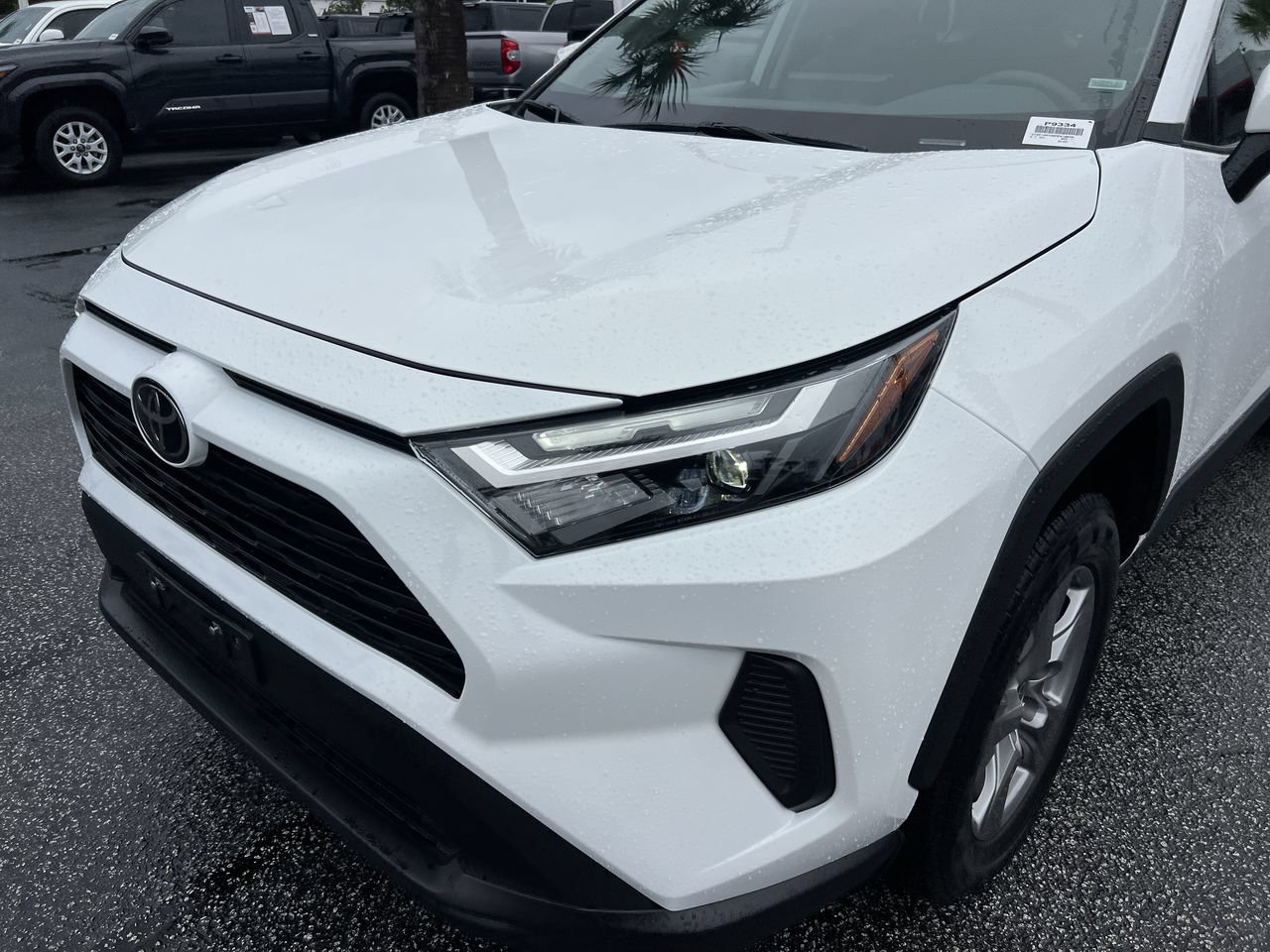 Used 2025 Toyota RAV4 XLE AWD/4WD image 6