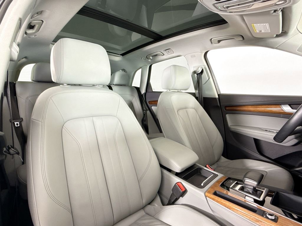 Used 2022 Audi Q5 2.0T Premium Plus image 14