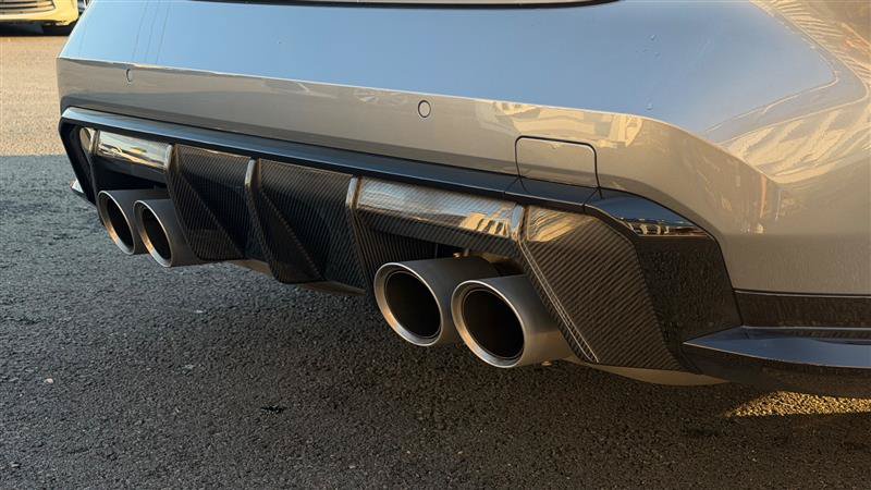 Used 2025 BMW M3 Competition w/ M Carbon Exterior Package AWD/4WD image 25
