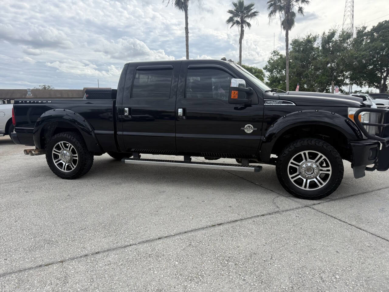 Used 2016 Ford F250 Platinum image 11
