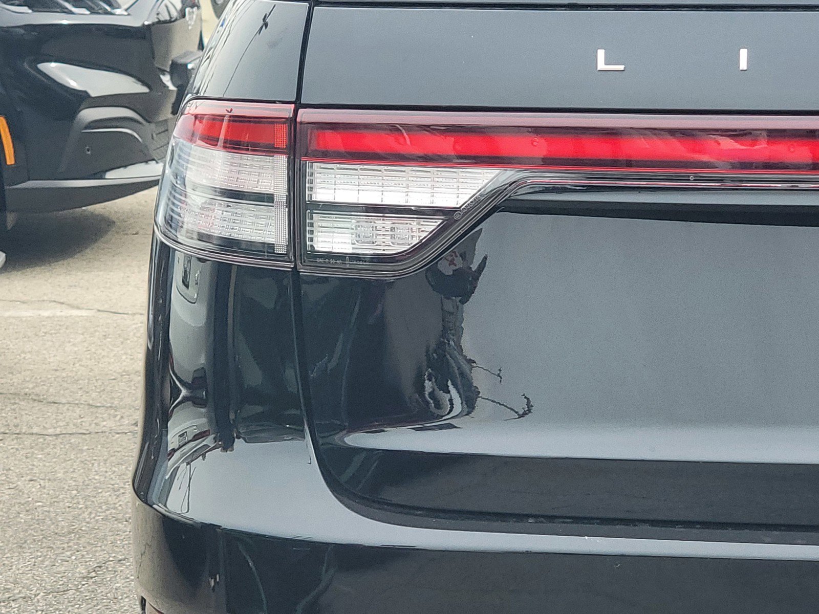 New 2026 Lincoln Aviator Reserve w/ Luxury Package RWD image 6