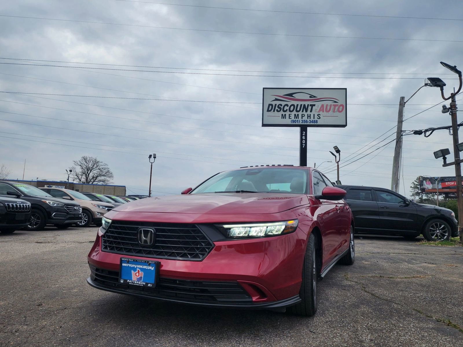 Used 2024 Honda Accord EX image 2