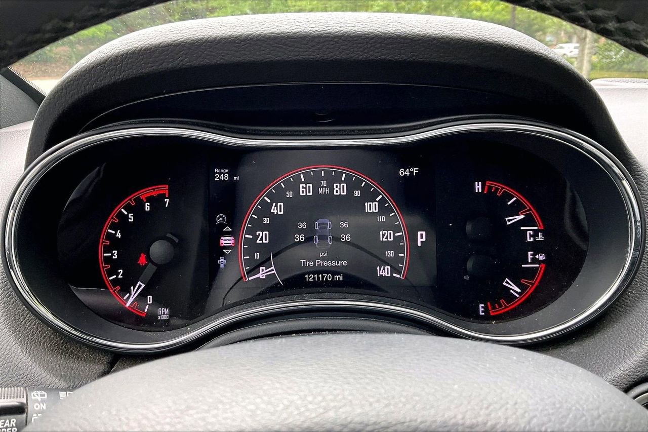 Used 2017 Dodge Durango R/T w/ Technology Group AWD/4WD image 10